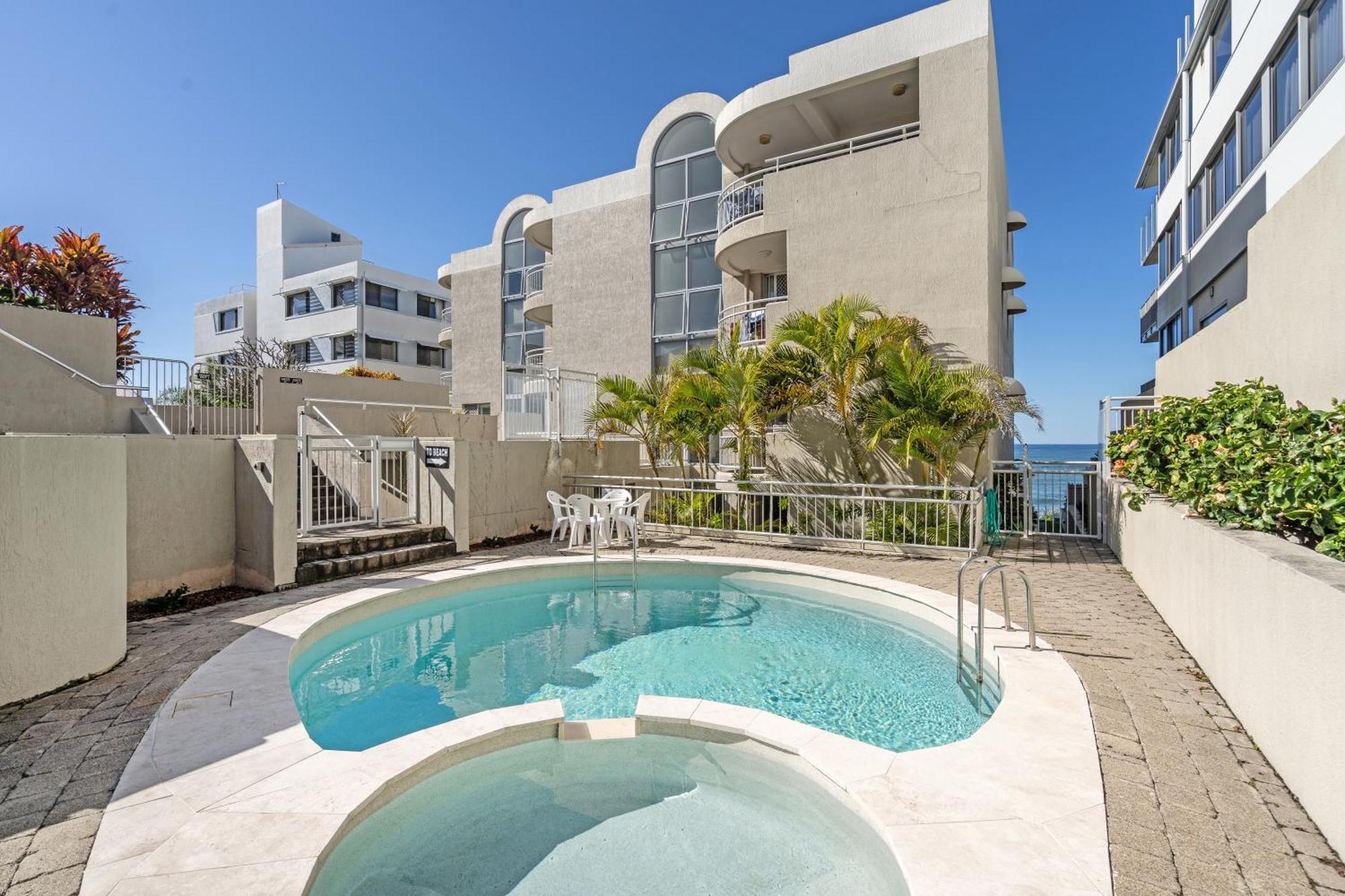 Rolling Surf Resort Caloundra Room photo