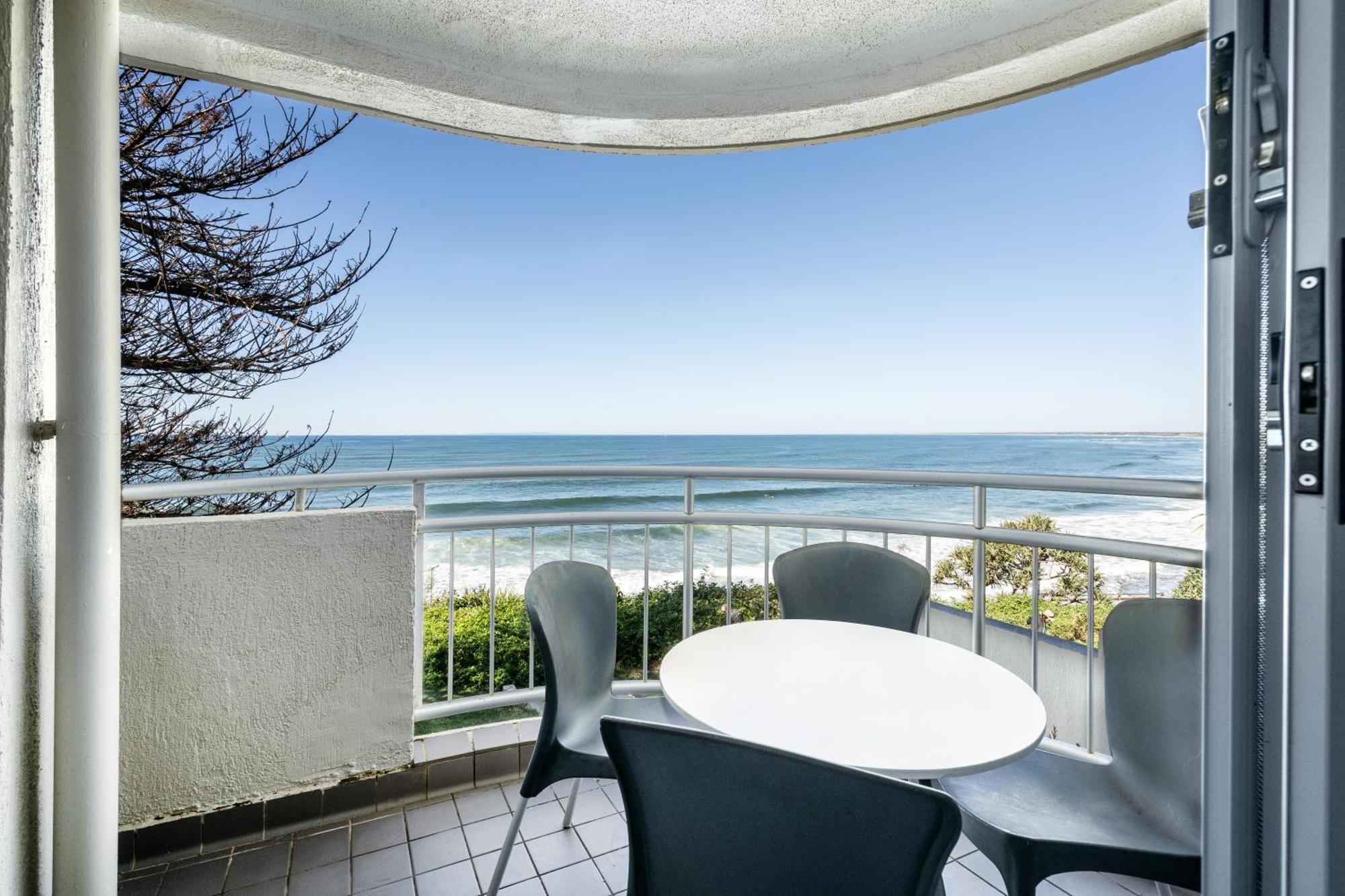 Rolling Surf Resort Caloundra Room photo
